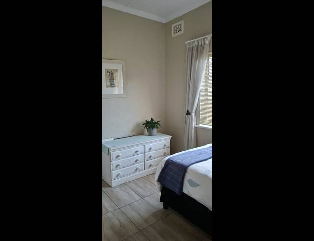 3 BEDROOM FREEHOLD FOR SALE IN HILLARY